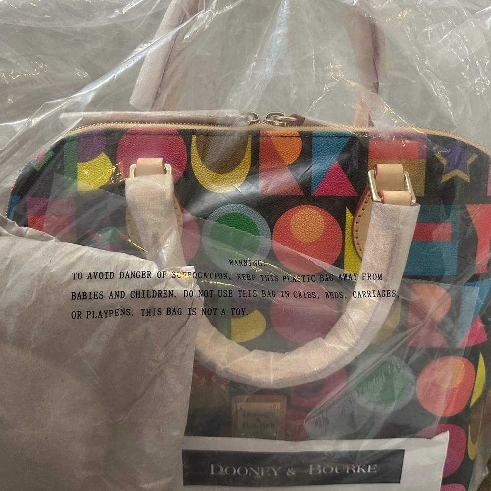 NWT Dooney & Bourke Art Deco Satchel